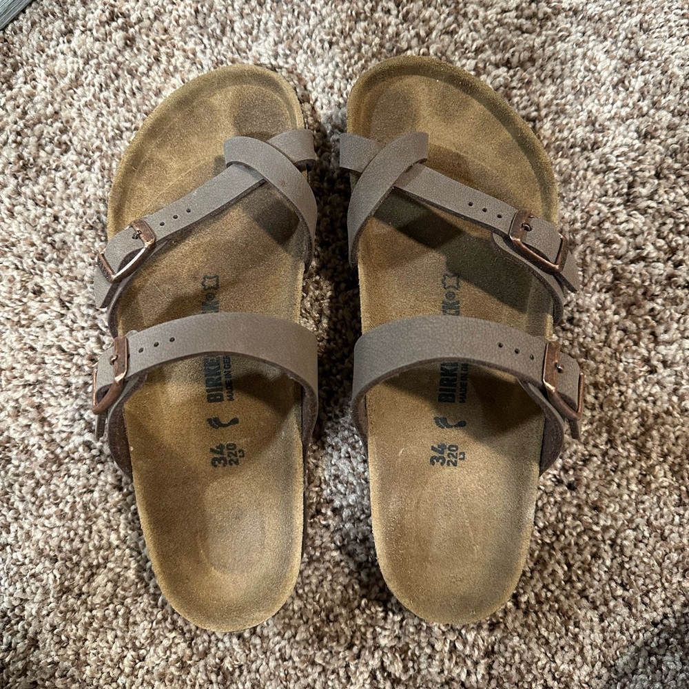 Brown kids Birkenstocks